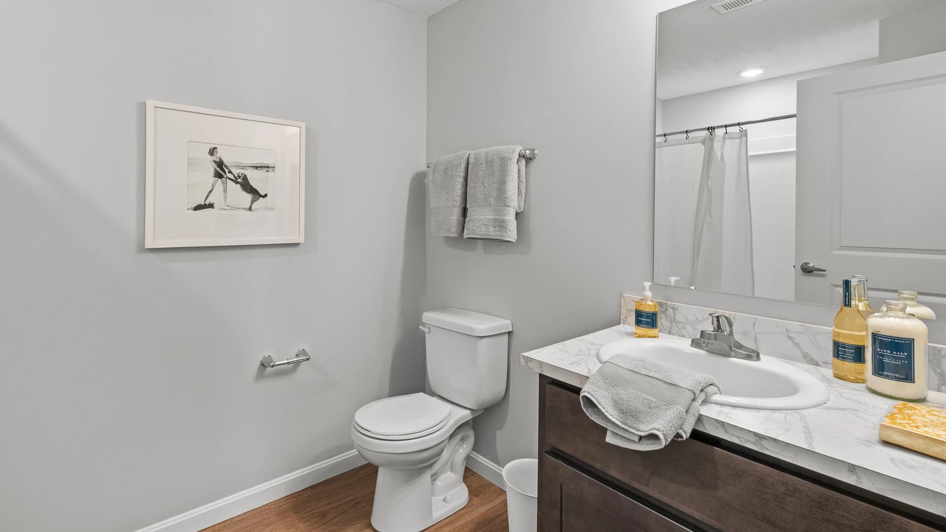 Spacious and clean bathroom in an Etna Ohio apartment