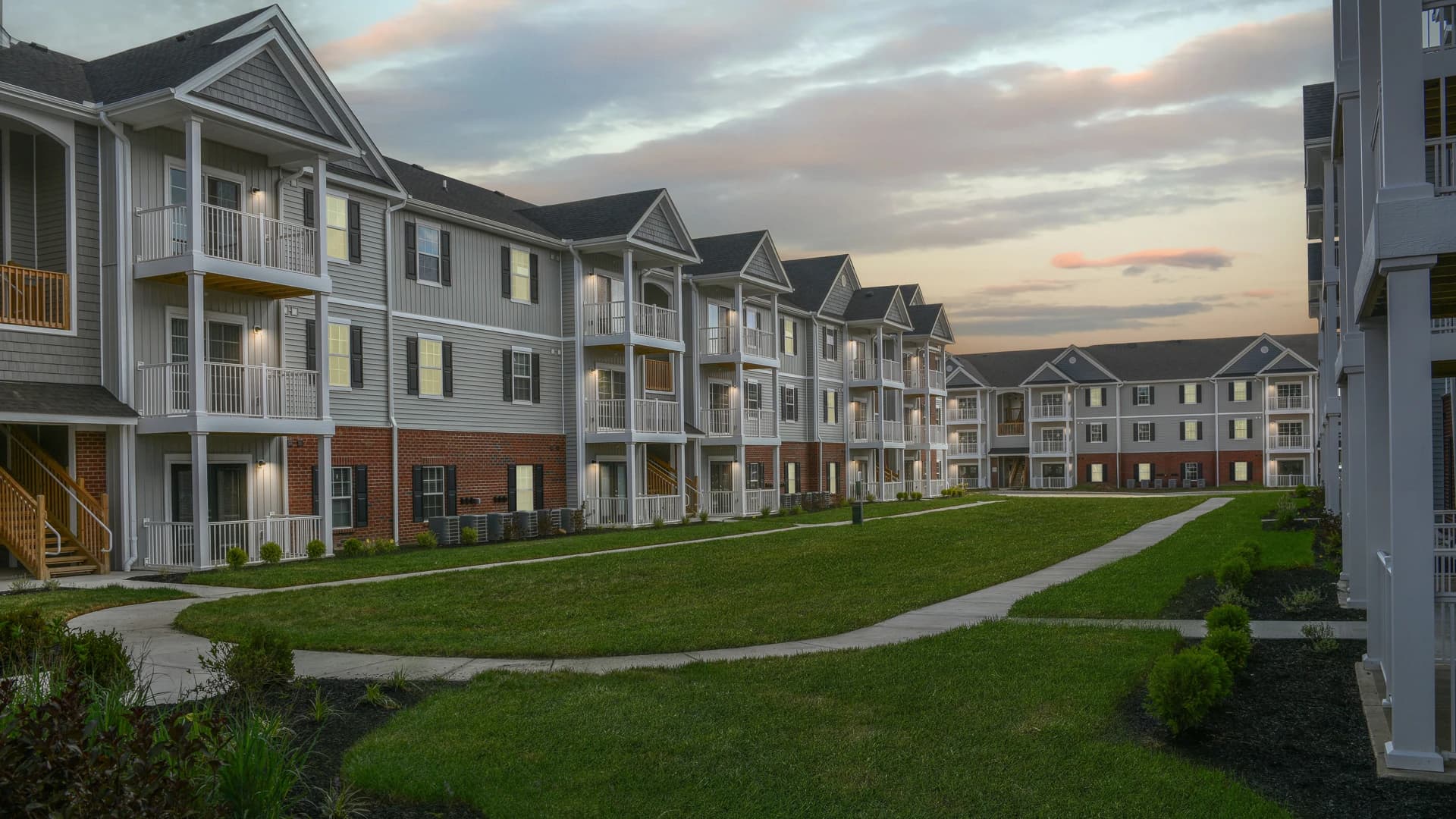 Grassy open space in the middle of an Etna Ohio apartment community