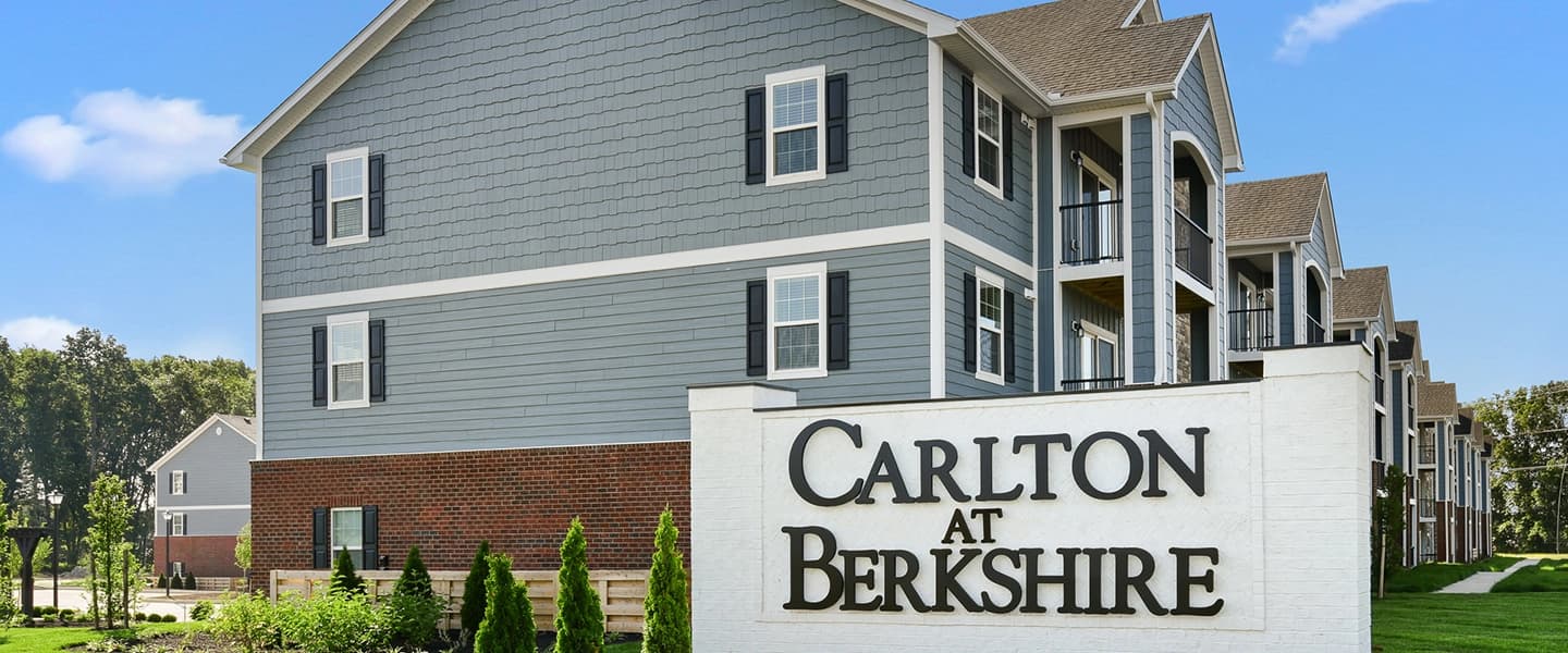 Carlton at Berkshire entrance sign